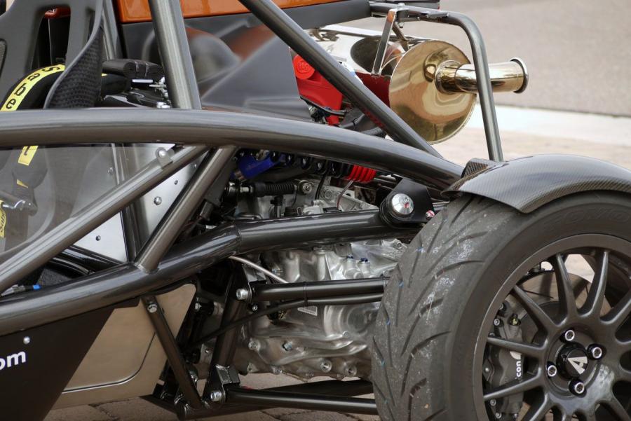 Днище и подвеска Ariel Atom 3 2010 года  (NA) (фото 20 из 31)